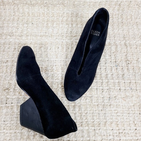 Eileen Fisher Nelson Ankle Bootie 7.5 Black Suede Slip-On Closed-Toe Block Heel - Picture 1 of 7
